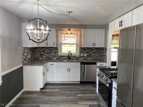 6915 Paxton Rd, Boardman, OH 44512 photo 3