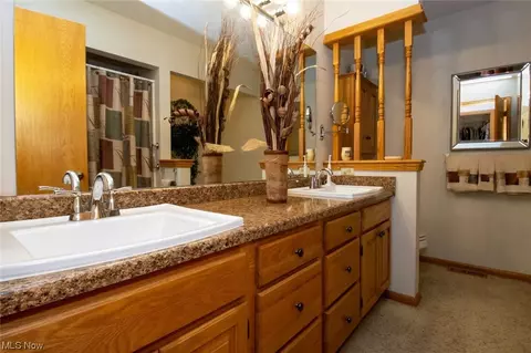 12065 Eby Rd, Creston, OH 44217 photo 10