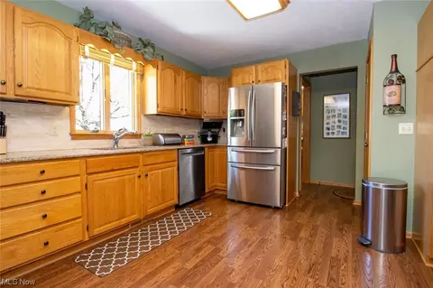 12065 Eby Rd, Creston, OH 44217 photo 6