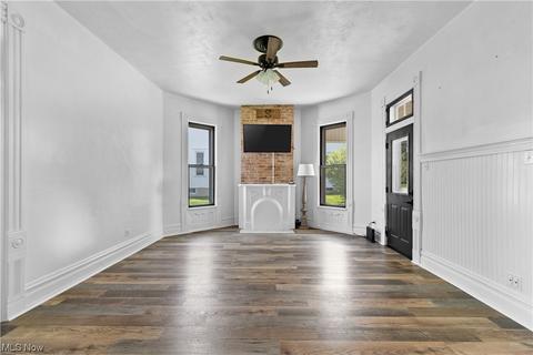 415 W Main St, Barnesville, OH 43713 photo 11