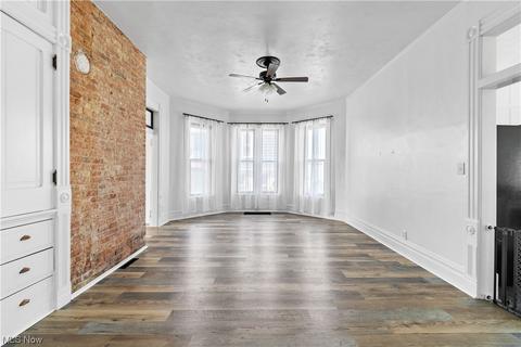 415 W Main St, Barnesville, OH 43713 photo 8
