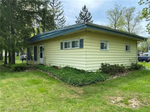 2534 Rockefeller Rd, Wickliffe, OH 44092 photo 6