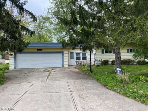 2534 Rockefeller Rd, Wickliffe, OH 44092 photo 23