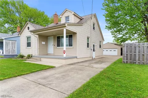 638 Brandon Ave, Struthers, OH 44471