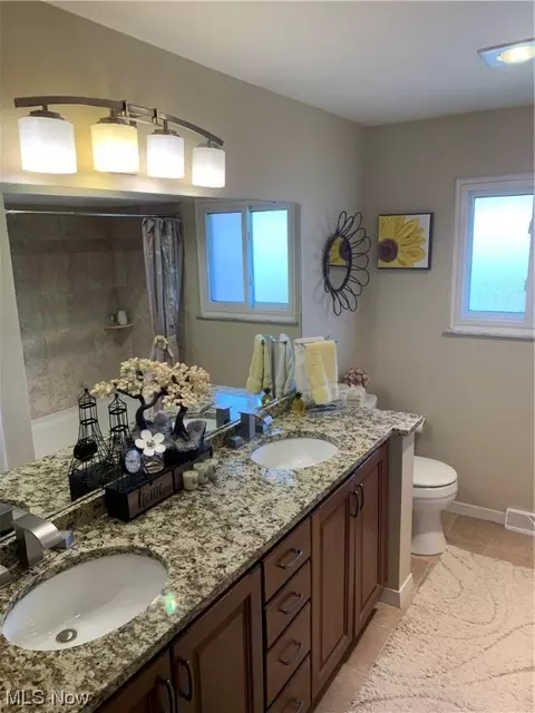 807 Parkview Dr, Seven Hills, OH 44131 photo 18