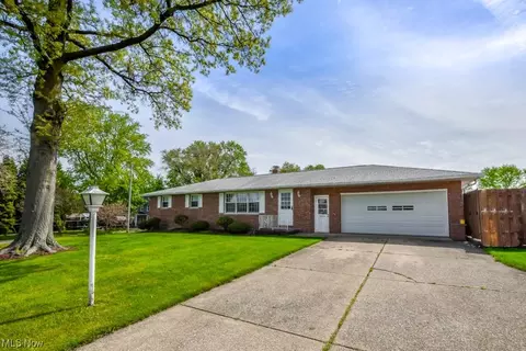 6924 Glenmere Ave NE, Canton, OH 44721 photo 1