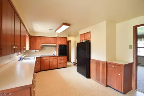 6924 Glenmere Ave NE, Canton, OH 44721 photo 5