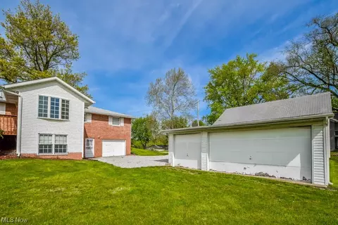 6924 Glenmere Ave NE, Canton, OH 44721 photo 21