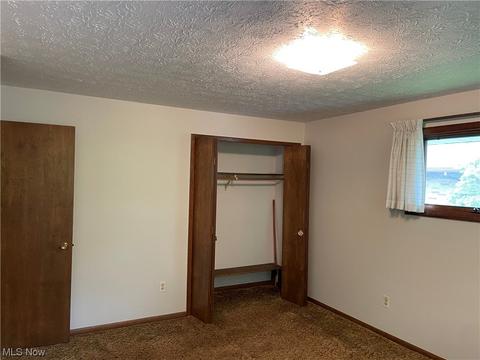 8300 Pinehurst Dr, Parma, OH 44129 photo 11