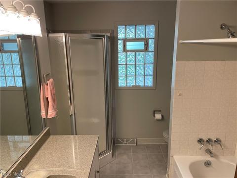 8300 Pinehurst Dr, Parma, OH 44129 photo 16
