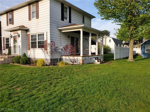 252 Fifield Ave, Conneaut, OH 44030 photo 2