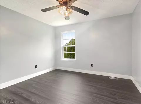764 Eldridge Rd, Wadsworth, OH 44281 photo 16