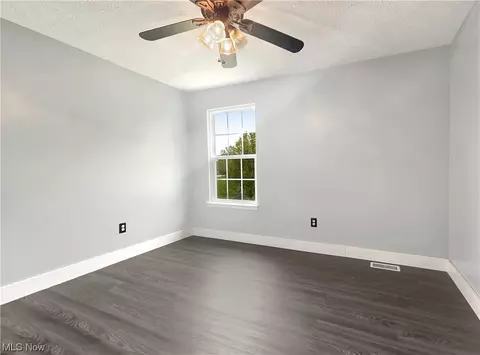 764 Eldridge Rd, Wadsworth, OH 44281 photo 16