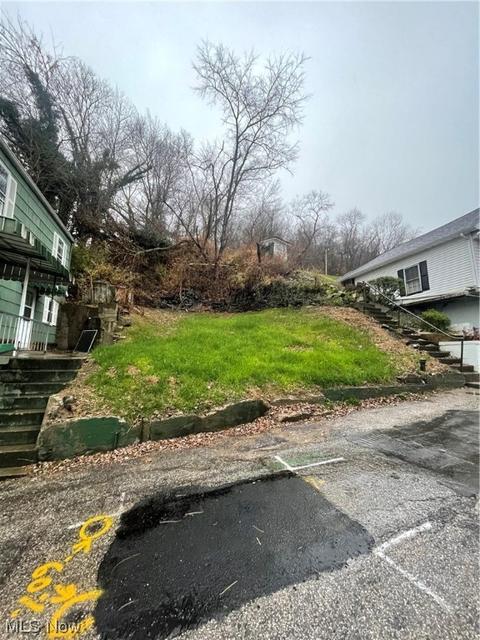 94 Kenney St, Wheeling, WV 26003 photo 1
