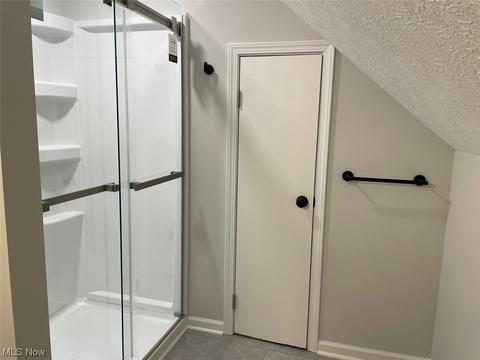 1725 Douglas Rd, Wickliffe, OH 44092 photo 17