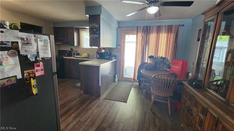 1311 Beech St, Willoughby, OH 44094 photo 4