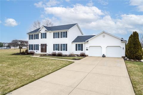 104 Spruce Dr, Creston, OH 44217 photo 1