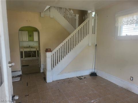 5111 Hope Ave, Ashtabula, OH 44004 photo 3
