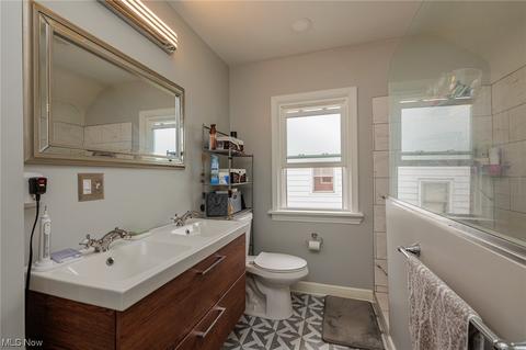 7405 Spring Garden Rd, Parma, OH 44129 photo 15