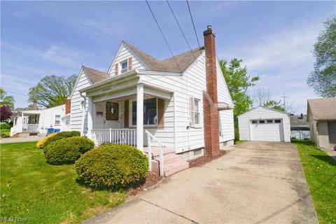 161 Harvey St, Struthers, OH 44471 photo 2