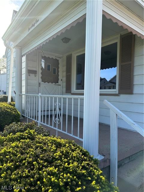 161 Harvey St, Struthers, OH 44471 photo 3