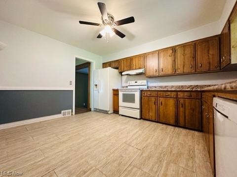370 Gulf Rd, Elyria, OH 44035 photo 12
