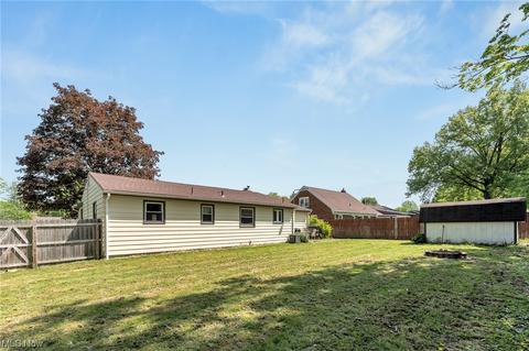 709 Annawan Ln, Youngstown, OH 44512 photo 15