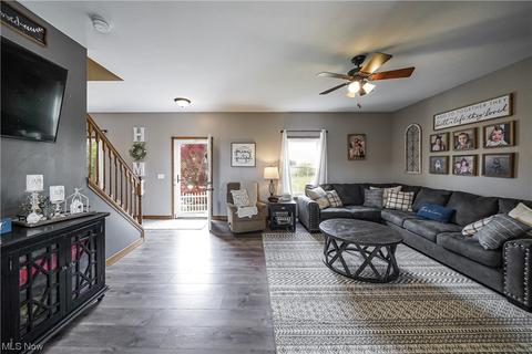 8396 Nichols Rd, Windham, OH 44288 photo 2