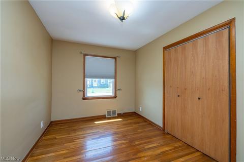 29217 Barjode Rd, Willowick, OH 44095 photo 12