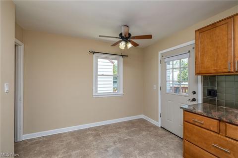 29217 Barjode Rd, Willowick, OH 44095 photo 9
