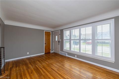 29217 Barjode Rd, Willowick, OH 44095 photo 16