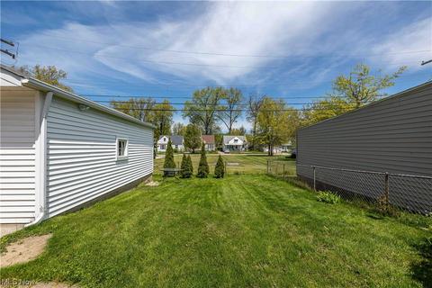 29217 Barjode Rd, Willowick, OH 44095 photo 4