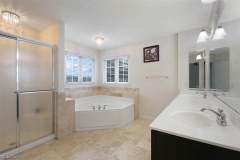 7197 Capilano Dr, Solon, OH 44139 photo 21