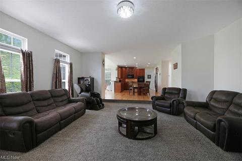 7197 Capilano Dr, Solon, OH 44139 photo 15