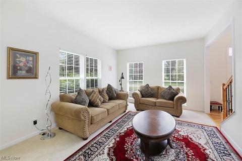 7197 Capilano Dr, Solon, OH 44139 photo 5