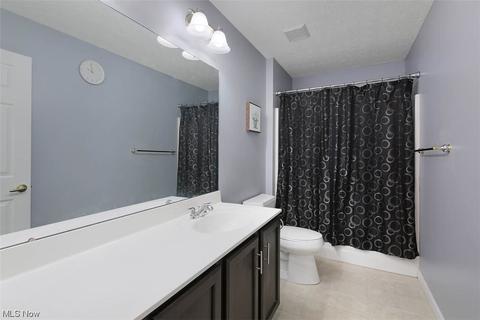 7197 Capilano Dr, Solon, OH 44139 photo 26