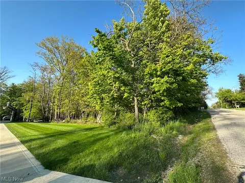 Vacant Lot Eddy Road, Willoughby Hills, OH 44094