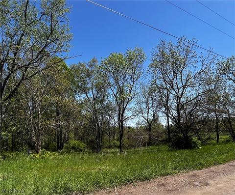 8697 Euga Rd, Newcomerstown, OH 43832 photo 1