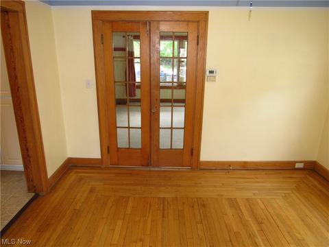369 Beech St, Berea, OH 44017 photo 6