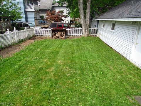 369 Beech St, Berea, OH 44017 photo 17