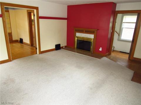 369 Beech St, Berea, OH 44017 photo 7