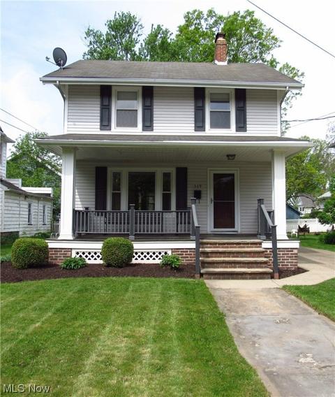 369 Beech St, Berea, OH 44017 photo 1