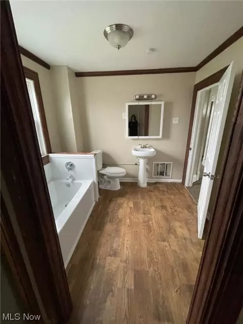 215 W 29th St, Lorain, OH 44055 photo 22