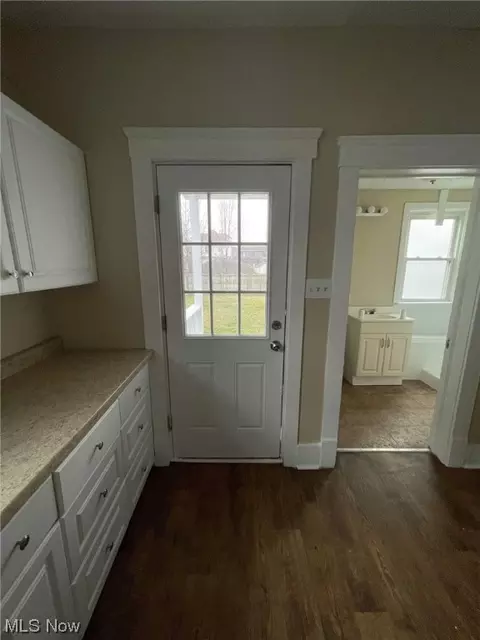 215 W 29th St, Lorain, OH 44055 photo 12