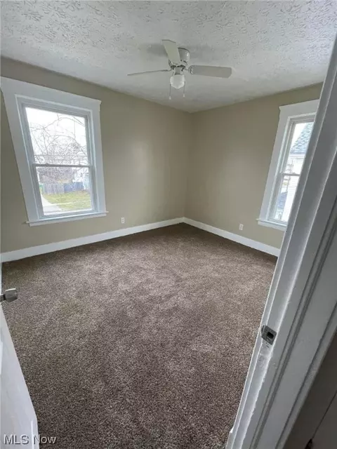215 W 29th St, Lorain, OH 44055 photo 14
