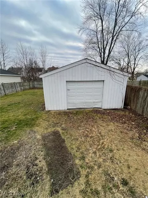 215 W 29th St, Lorain, OH 44055 photo 27