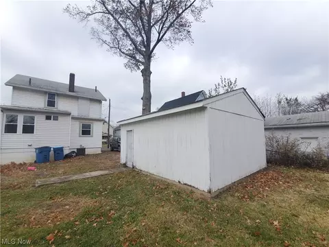 2395 Apple Ave, Lorain, OH 44055 photo 29