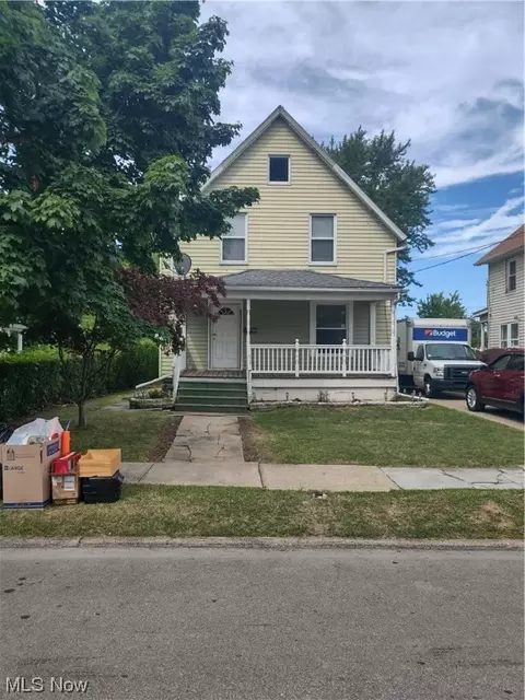2396 Apple Ave, Lorain, OH 44055