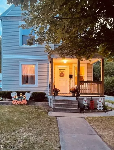 2404 Apple Ave, Lorain, OH 44055
