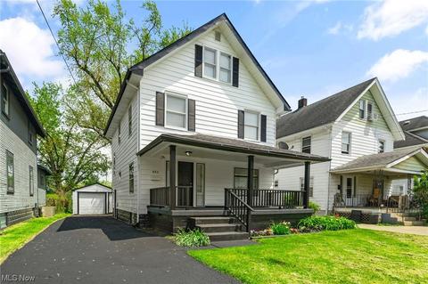492 4th St, Struthers, OH 44471 photo 2